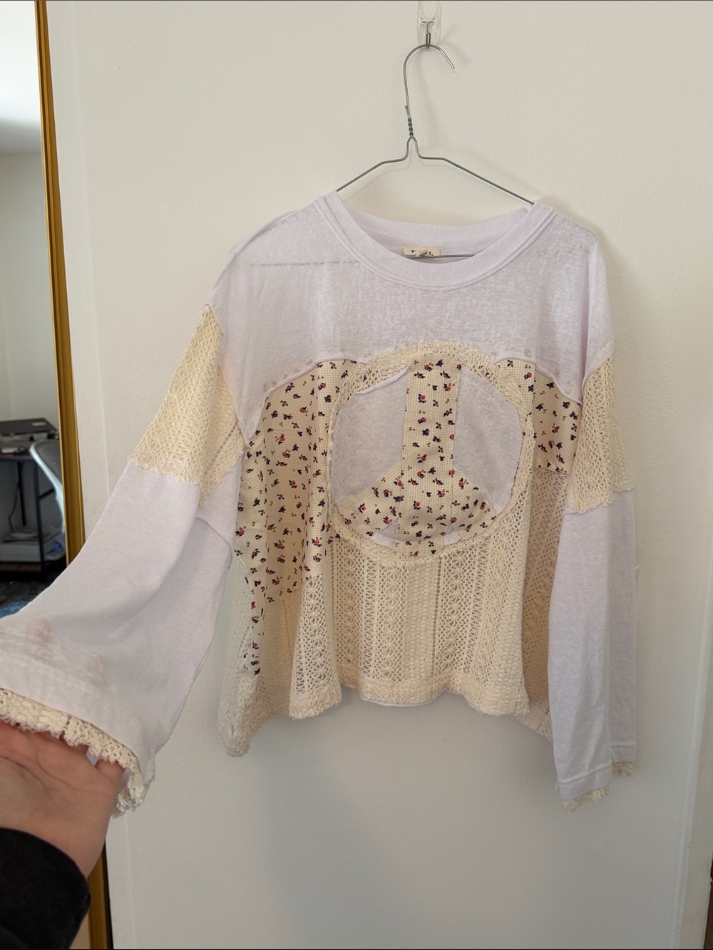 Boho Lace-Trim Peace Sign Long-Sleeve Top - Cream & White